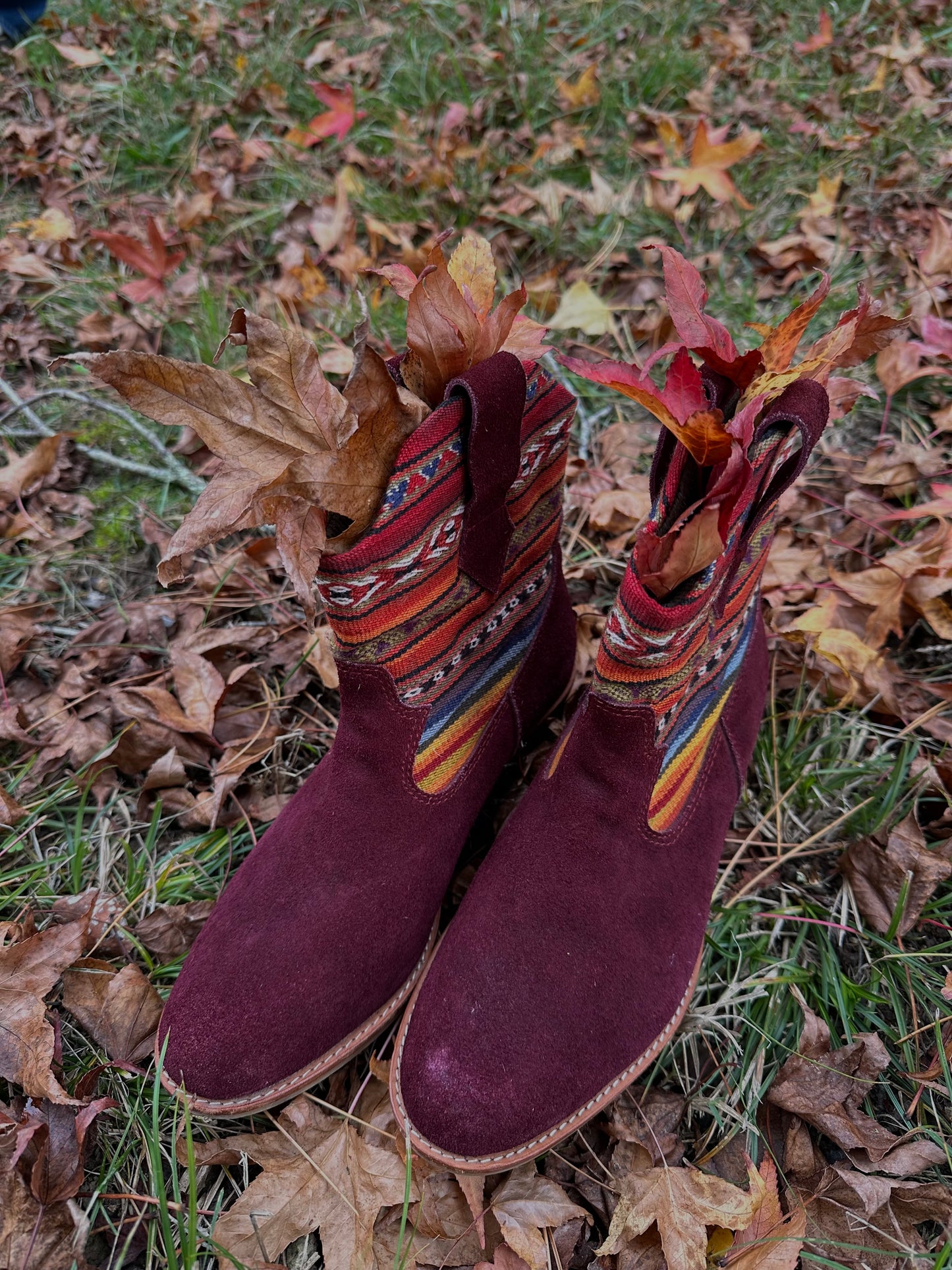 Les bottines bordeaux
