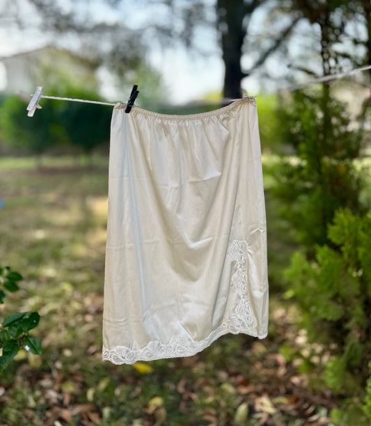 Jupe nuisette crème vintage - T.2