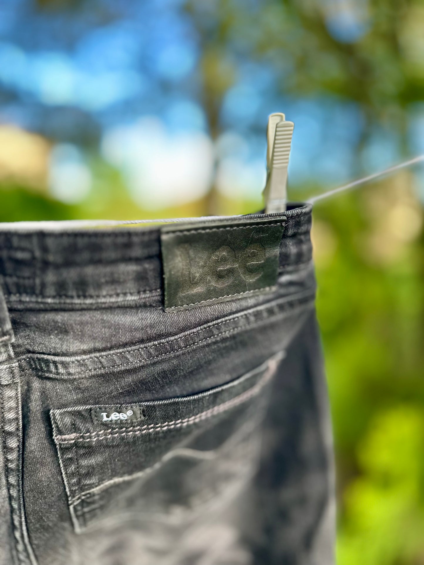 Jean noir flore Lee - W27 L33 ( 36FR )